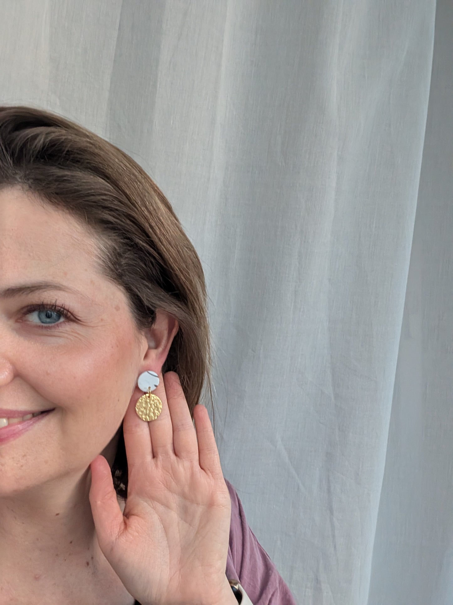 Edle Ohrringe mit vergoldetem Edelstahlelement