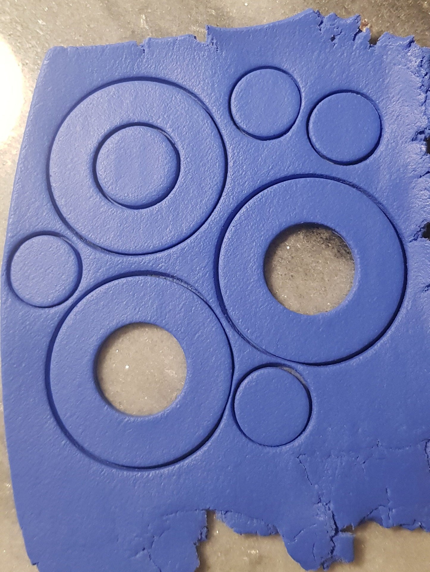 Hängende Statement Ohrringe in Blau, Ohrhänger
