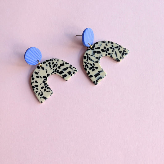 Statement Ohrringe Leo mit Kobaltblau oder Bordeaux