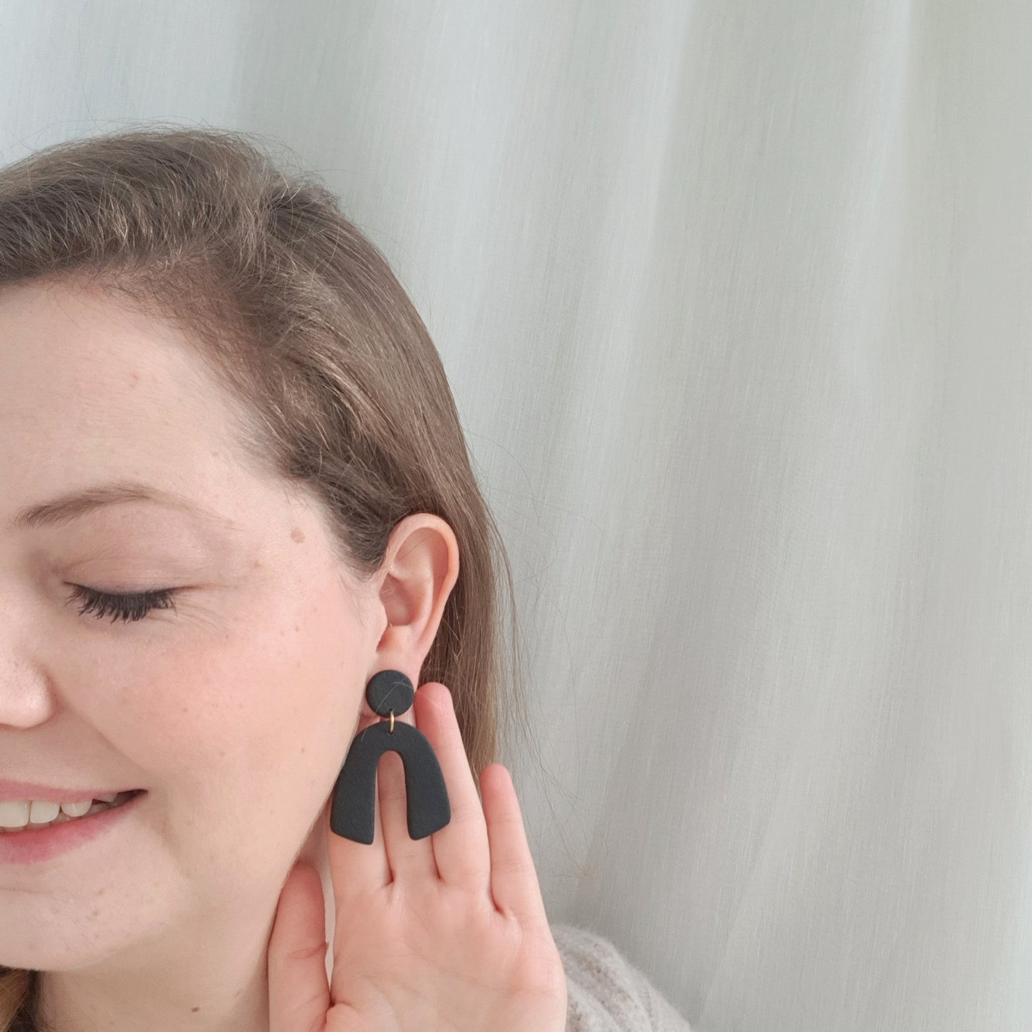 Schwarze Statement-Ohrringe aus Polymer Ton